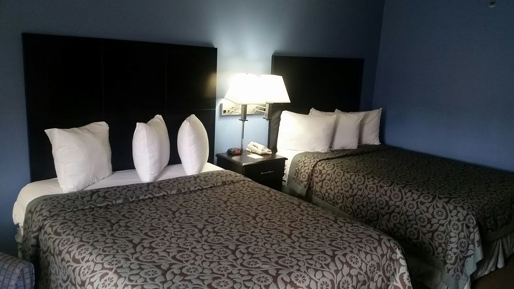 Days Inn & Suites By Wyndham Peachtree Corners Norcross Zewnętrze zdjęcie